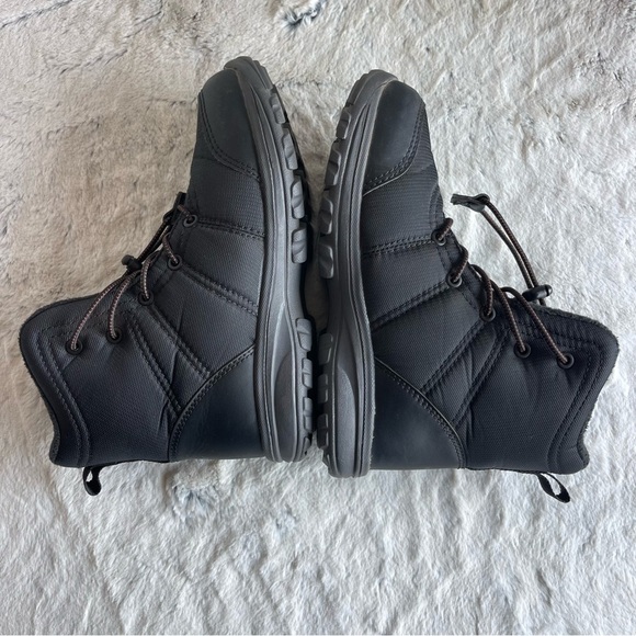 Youth Fairbanks™ Omni-Heat™ Waterproof Winter Boot Youth Size 2 - Picture 4 of 8